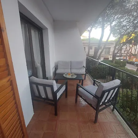 Moderne A 150 M De La - 2 Et Terrasse *